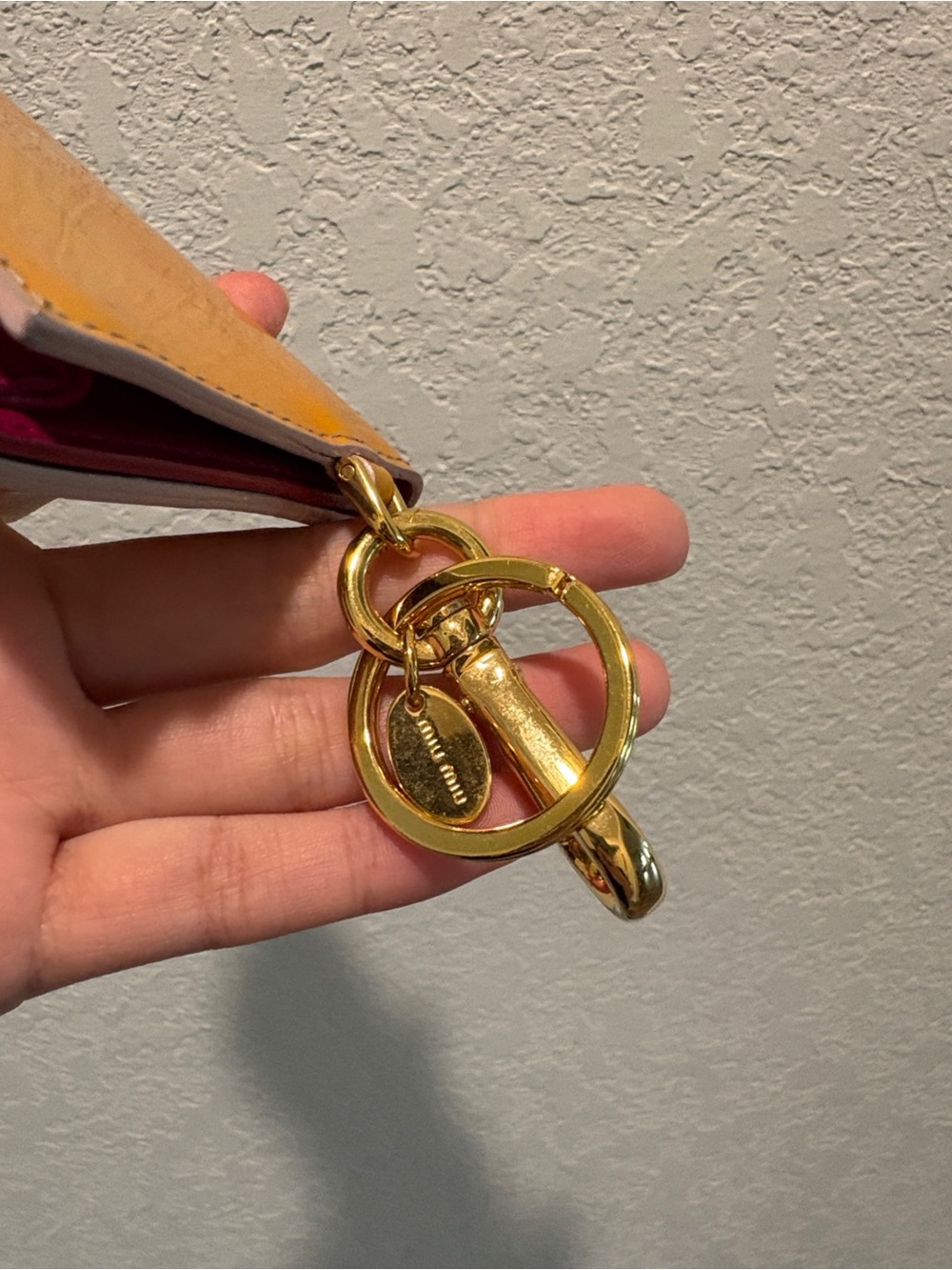Miu Miu Glossy Patent Card Key Holder Wallet - Picture 9 of 12